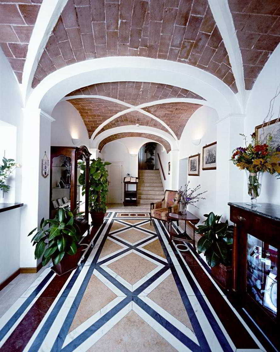 Palazzo La Fenice Aparthotel 3*