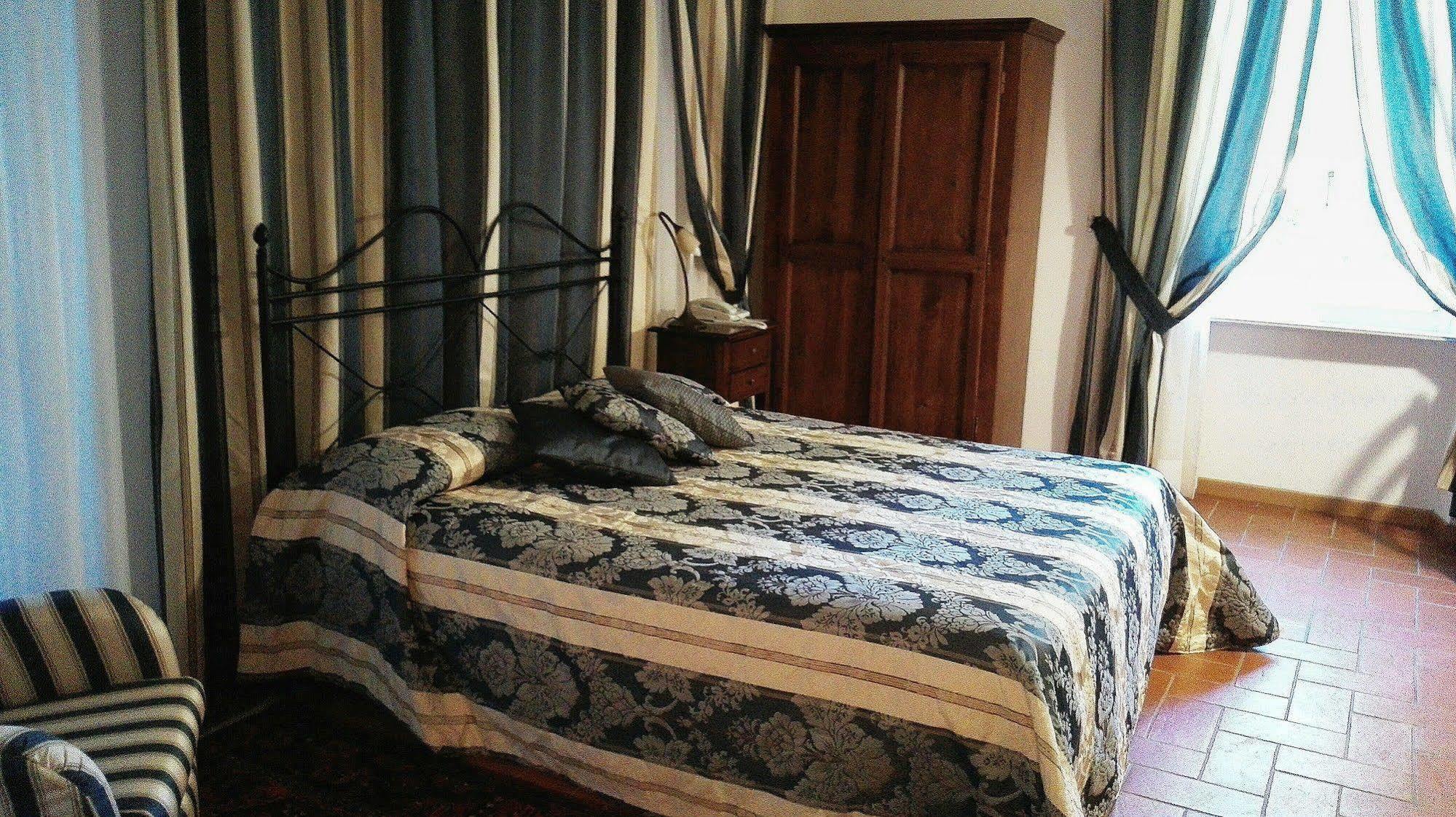 Palazzo La Fenice Aparthotel Massa Marittima
